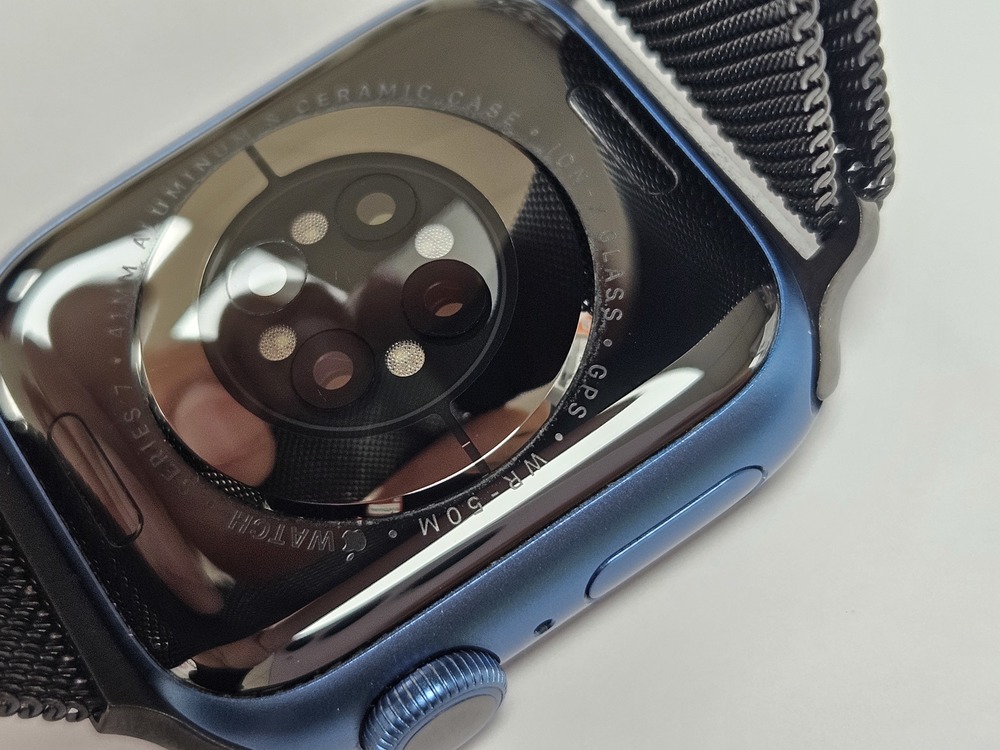 Смарт-часы Apple Watch Series 7 41mm