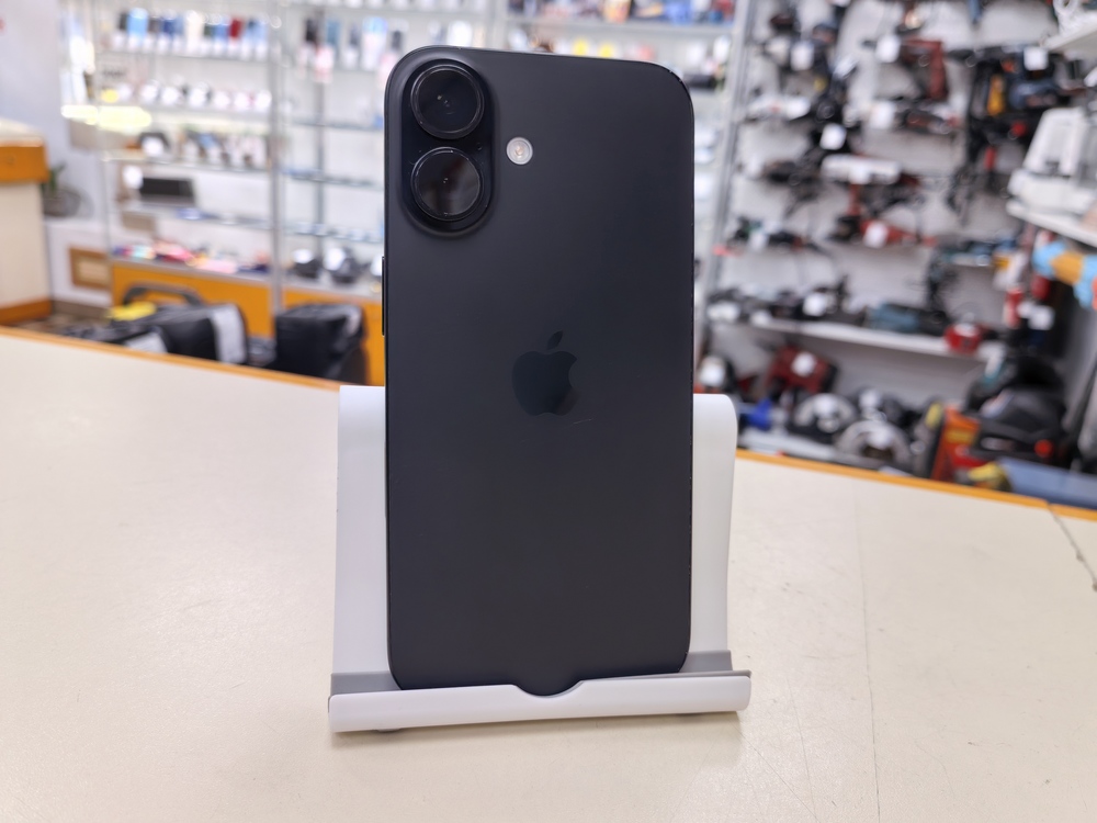 Смартфон Apple Iphone 16 128Gb