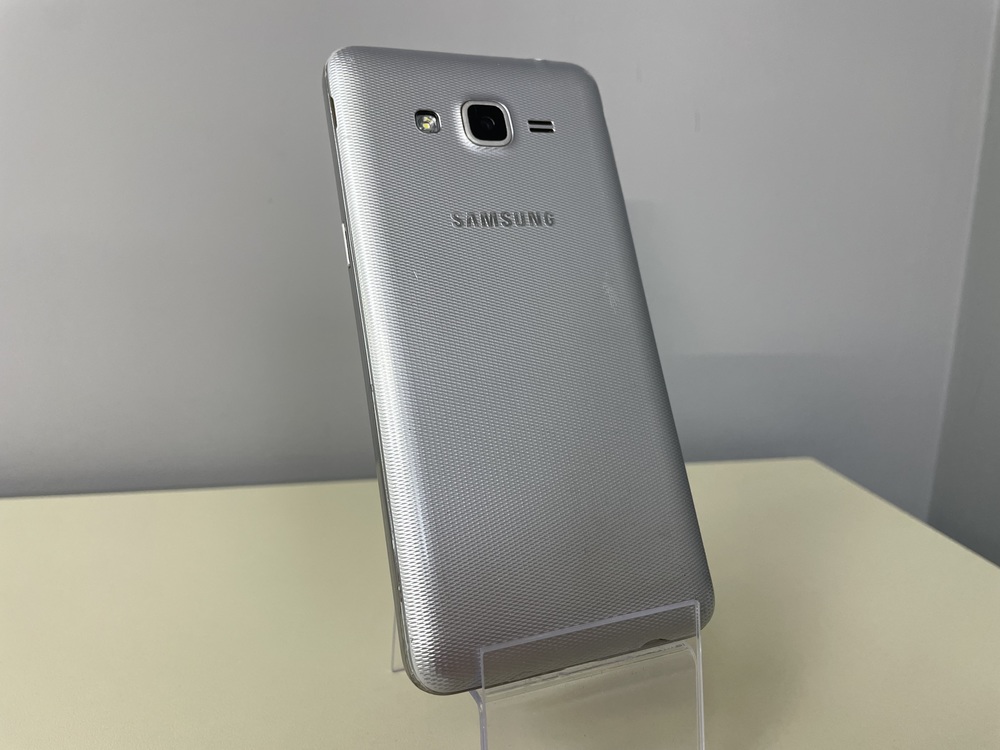 Смартфон Samsung Galaxy J2 Prime