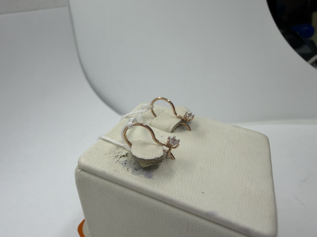 СКМ585 СЕРЬГИ С КАМНЕМ (Au 585)