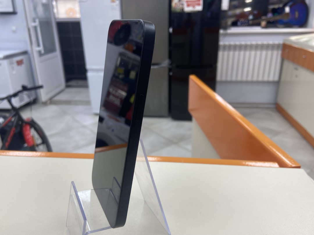 Смартфон Apple Iphone 16E 128Gb