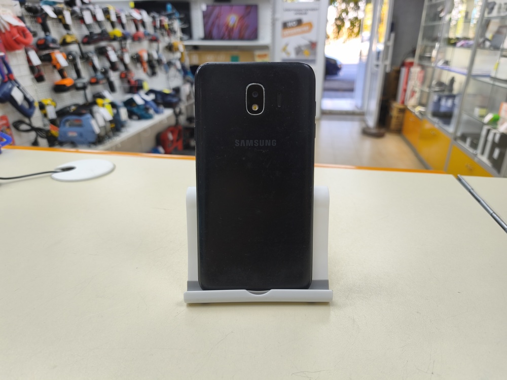 Смартфон Samsung Galaxy J4 2018 3/32