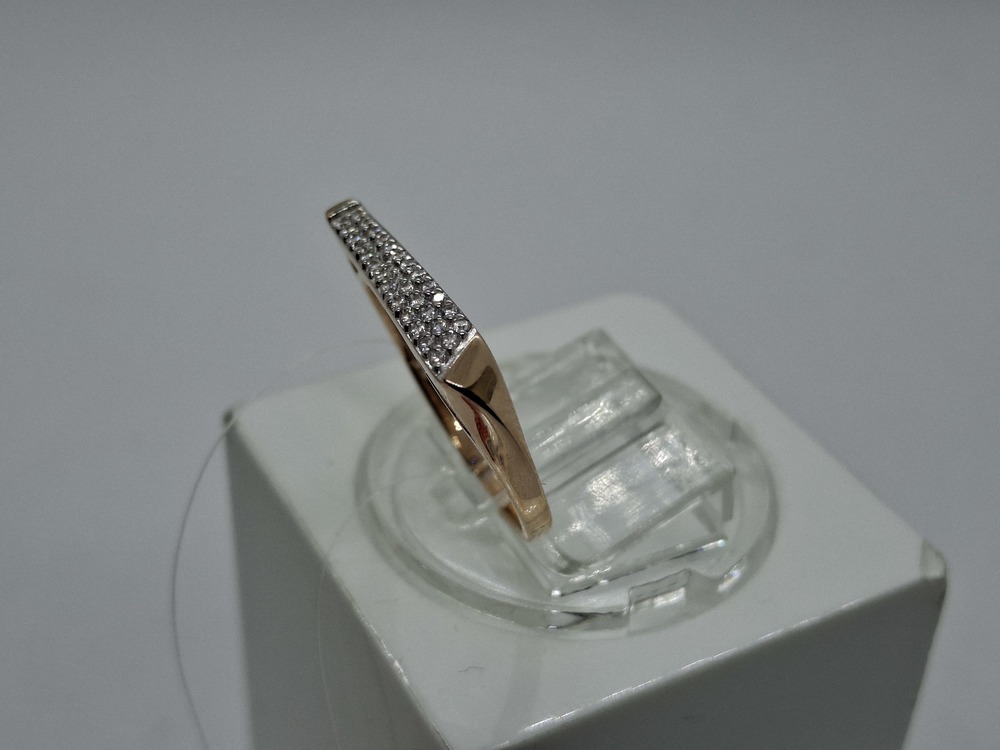 КОЛЬЦО С КАМНЯМИ (Au 585)