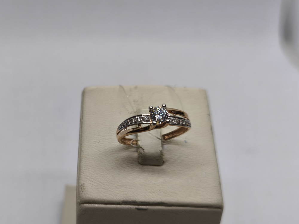 КОЛЬЦО С КАМНЯМИ (Au 585)