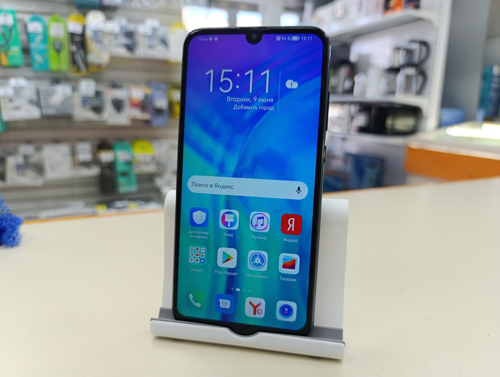 Смартфон Honor 10i 4/128