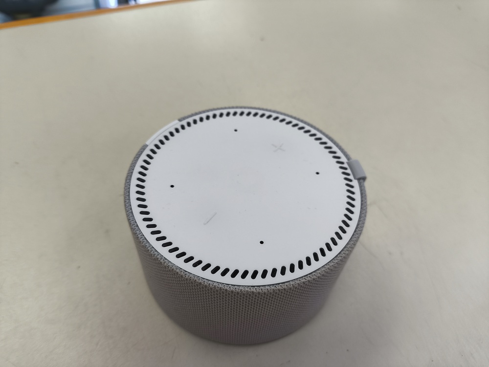 Умная колонка Яндекс Мини с часами