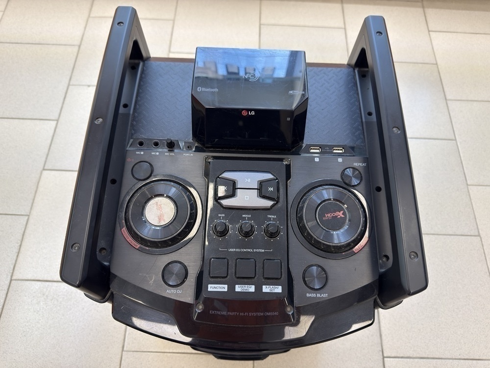 Музыкальный центр LG OM 5540
