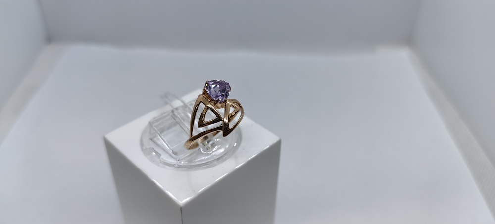 КОЛЬЦО С КАМНЕМ (Au 585)