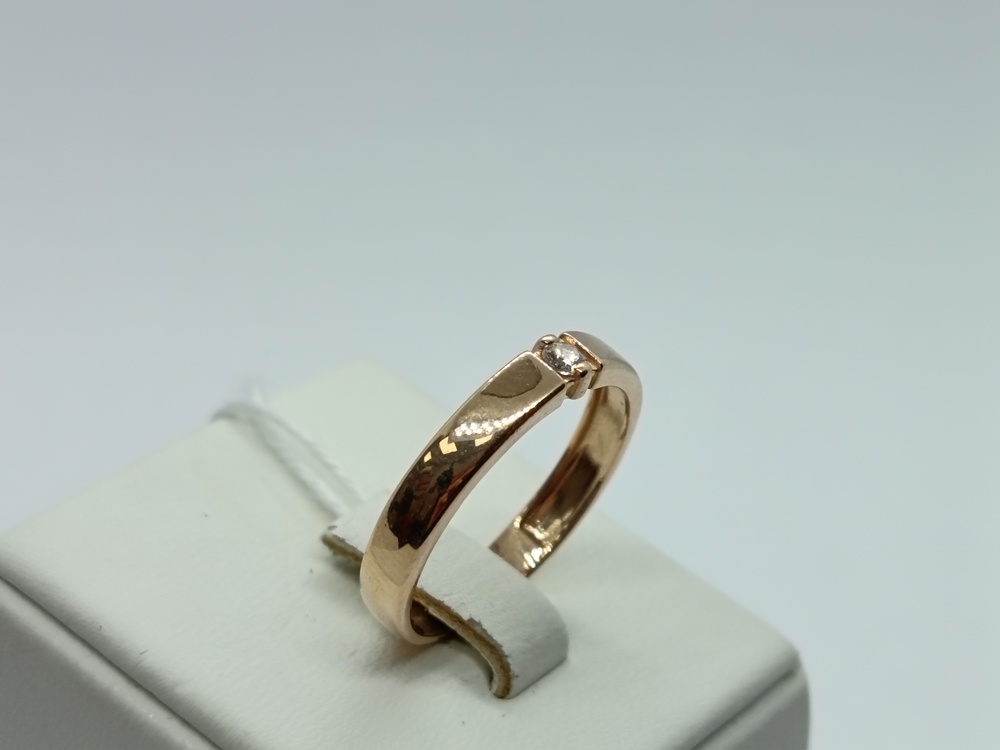 КОЛКМ585 КОЛЬЦО С КАМНЕМ (Au 585)