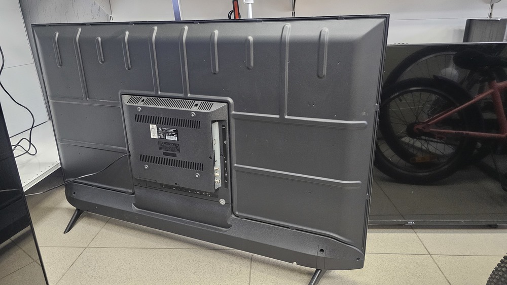 LED Телевизор HI VHIX-55U169MSS