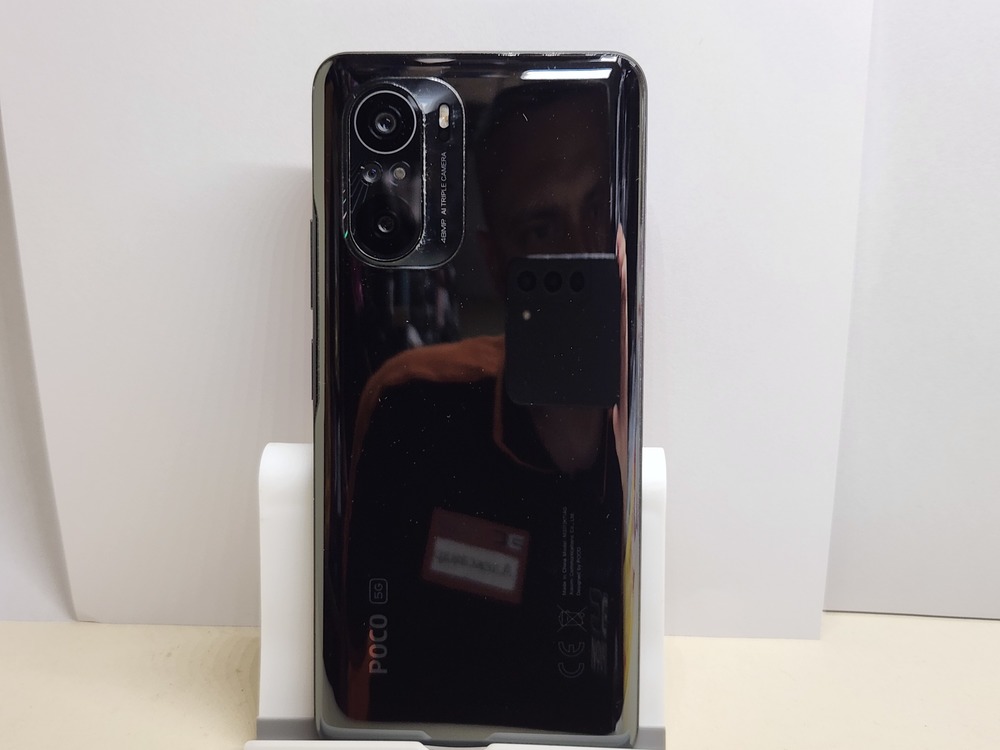 Смартфон Xiaomi Poco F3 8/256