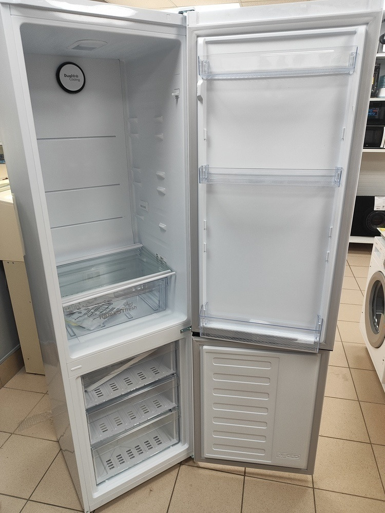 Холодильник Beko B3R0CNK312HW