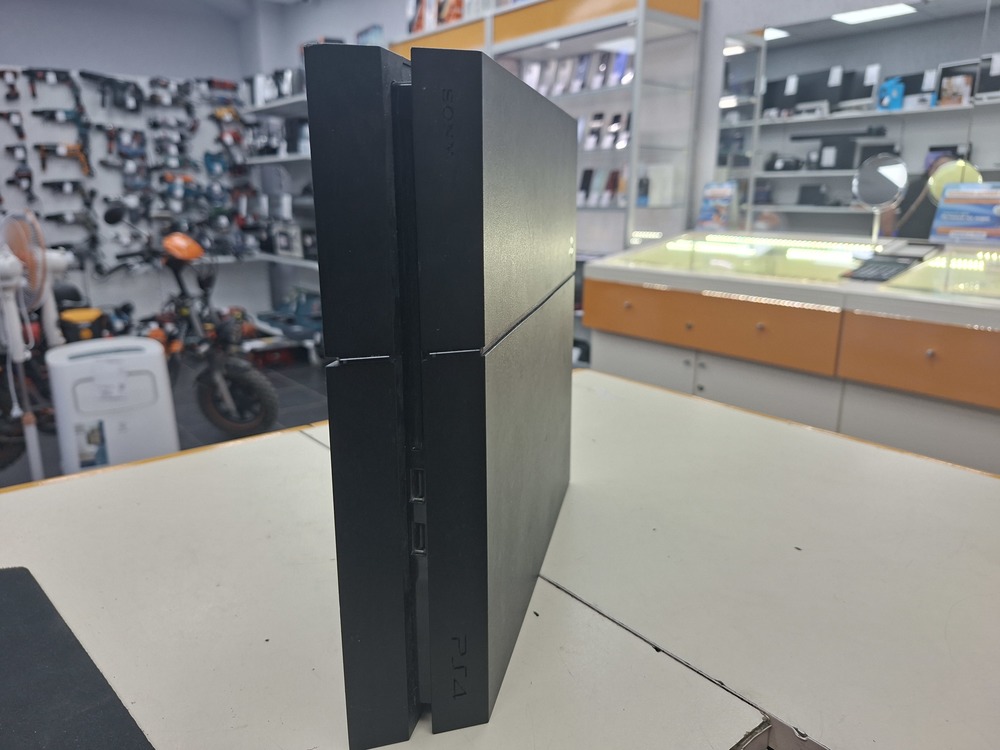 Игровая приставка PlayStation 4 FAT 1Tb
