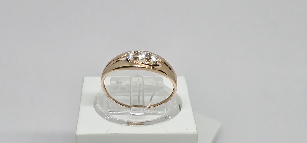 КОЛЬЦО С КАМНЯМИ (Au 585)