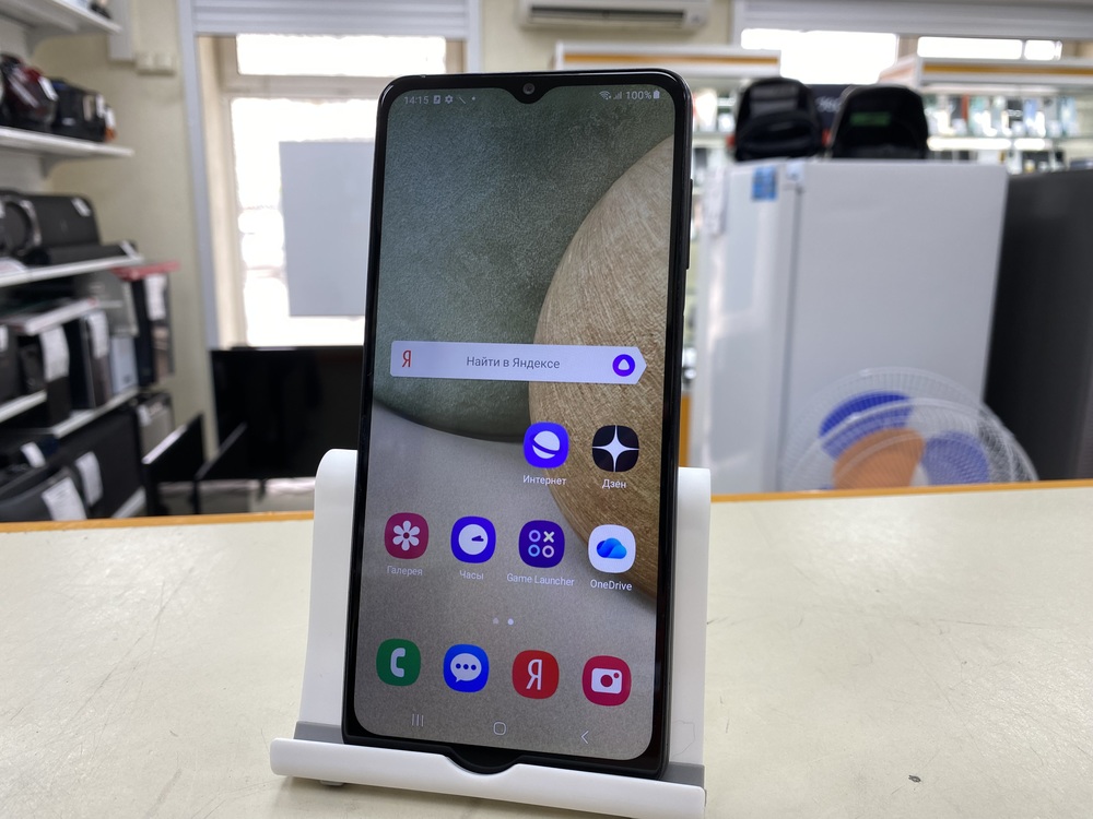 Смартфон Samsung Galaxy A12 3/32