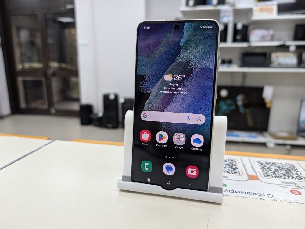 Смартфон Samsung Galaxy S21 FE 5G 8/128