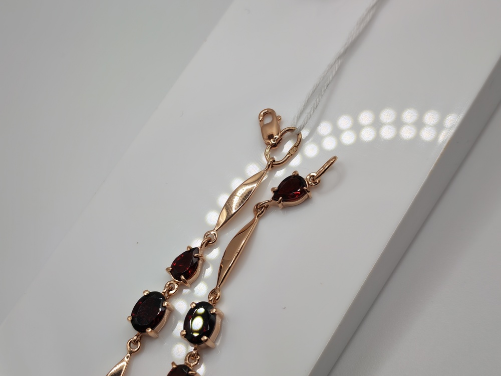 Б585 БРАСЛЕТ С КАМНЯМИ (Au 585)