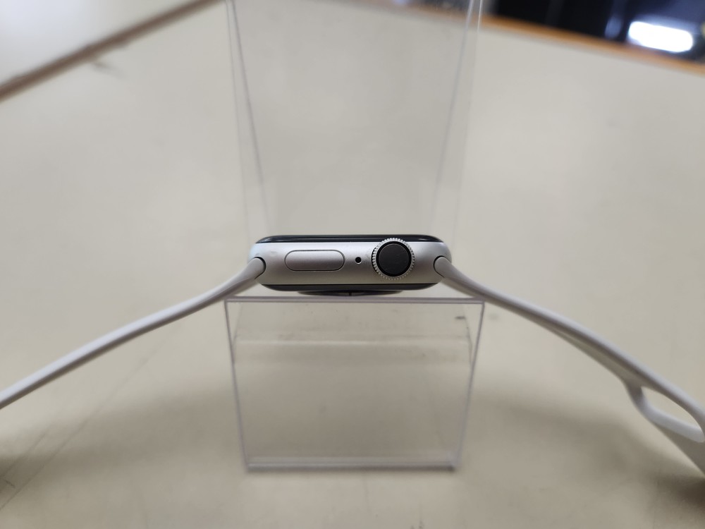 Смарт-часы Apple Watch SE 2022 44mm