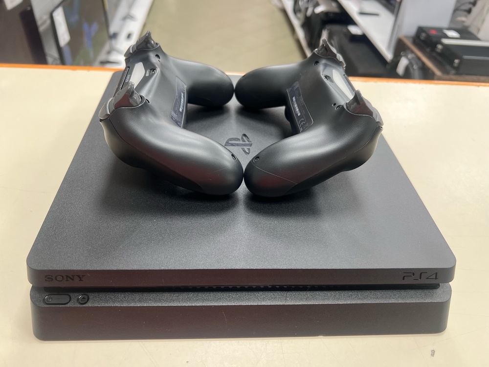 Игровая приставка PlayStation 4 Slim 500GB