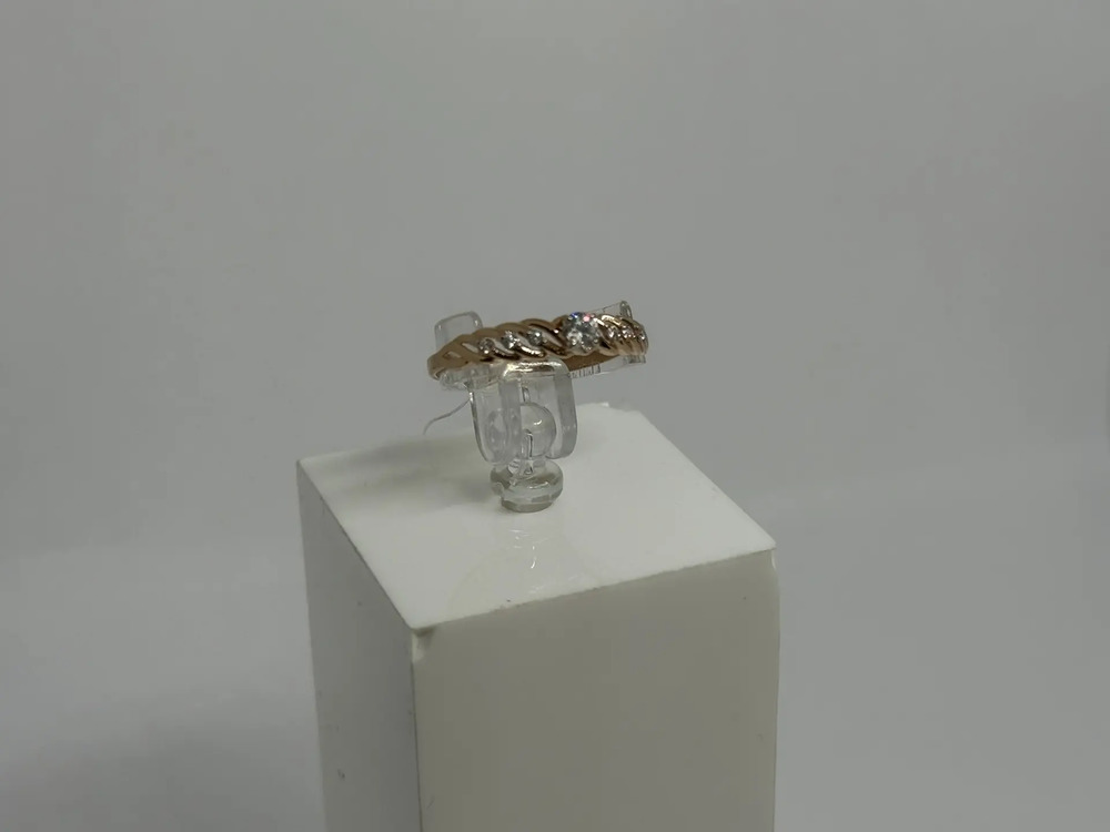 КОЛЬЦО С КАМНЯМИ (Au 585)