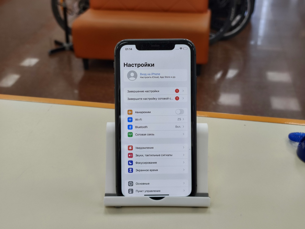 Смартфон Apple iPhone 11 64Gb