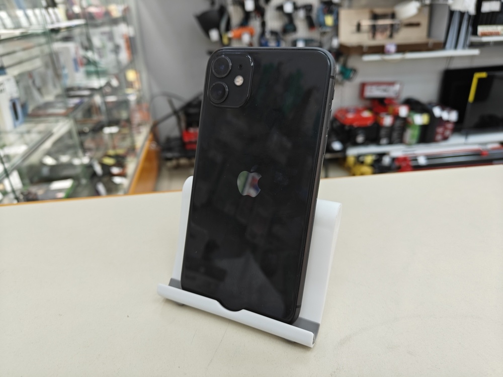 Смартфон Apple iPhone 11 128Gb