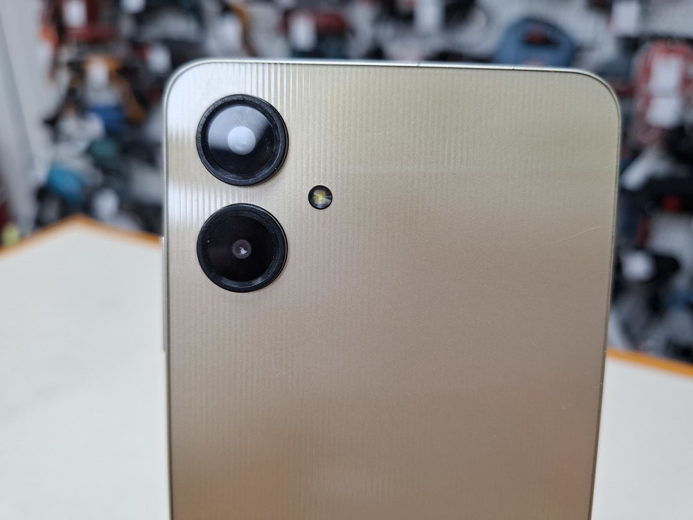 Смартфон Samsung Galaxy A06 4/64