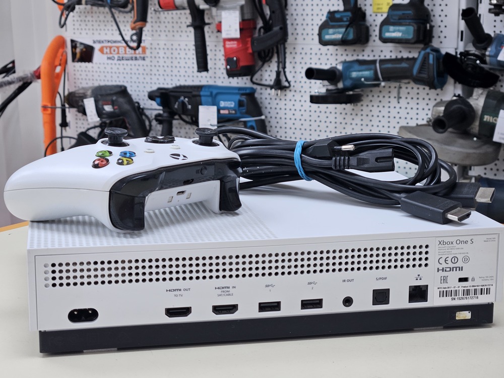 Игровая приставка Xbox One S 1TB