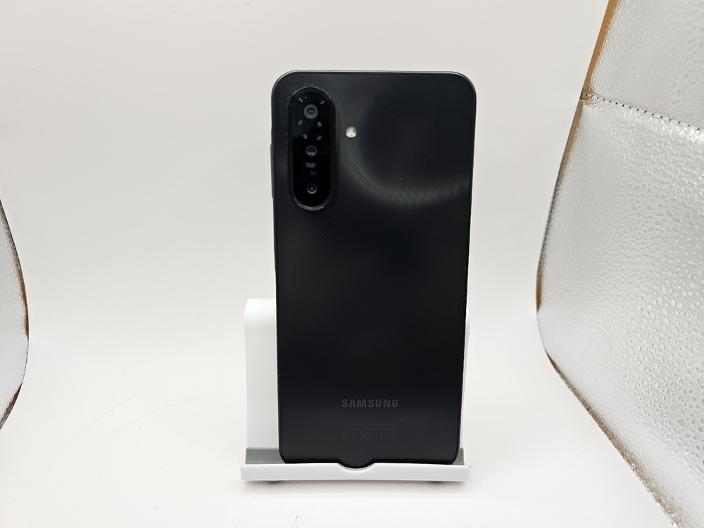 Смартфон Samsung Galaxy A17 8/256