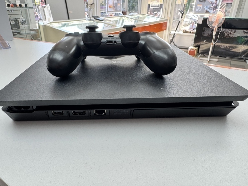 Игровая приставка PlayStation 4 Slim 1Tb