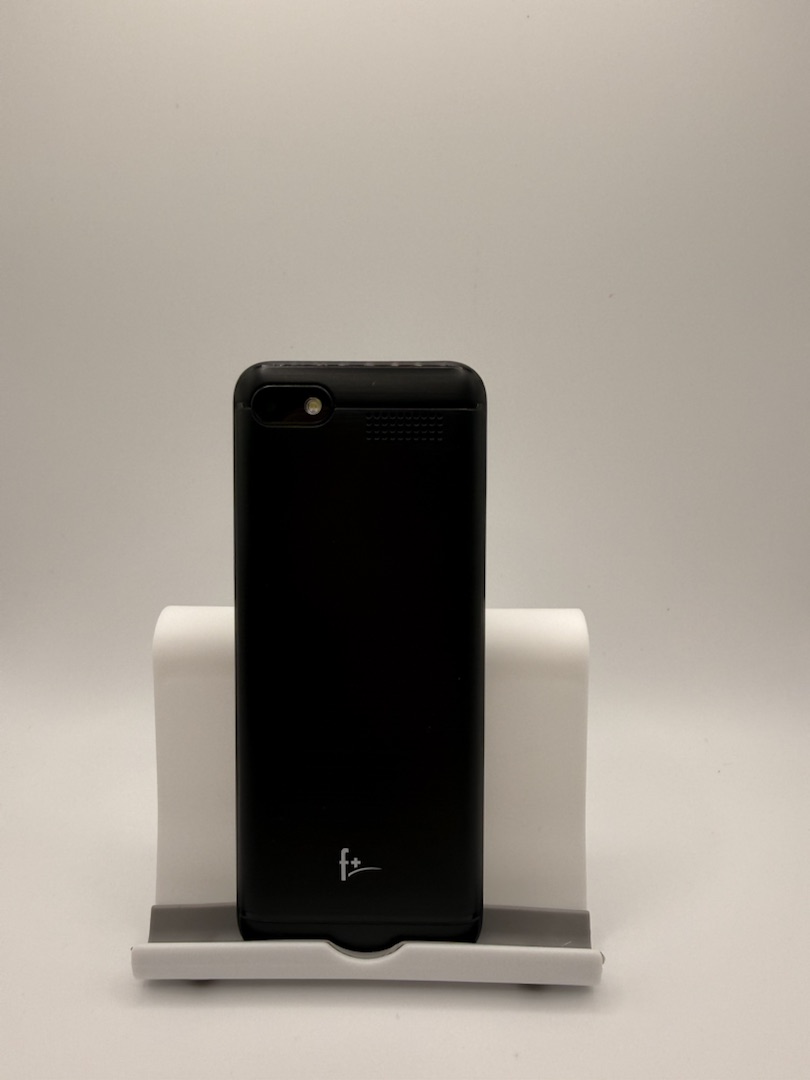 Мобильный телефон F+ S240