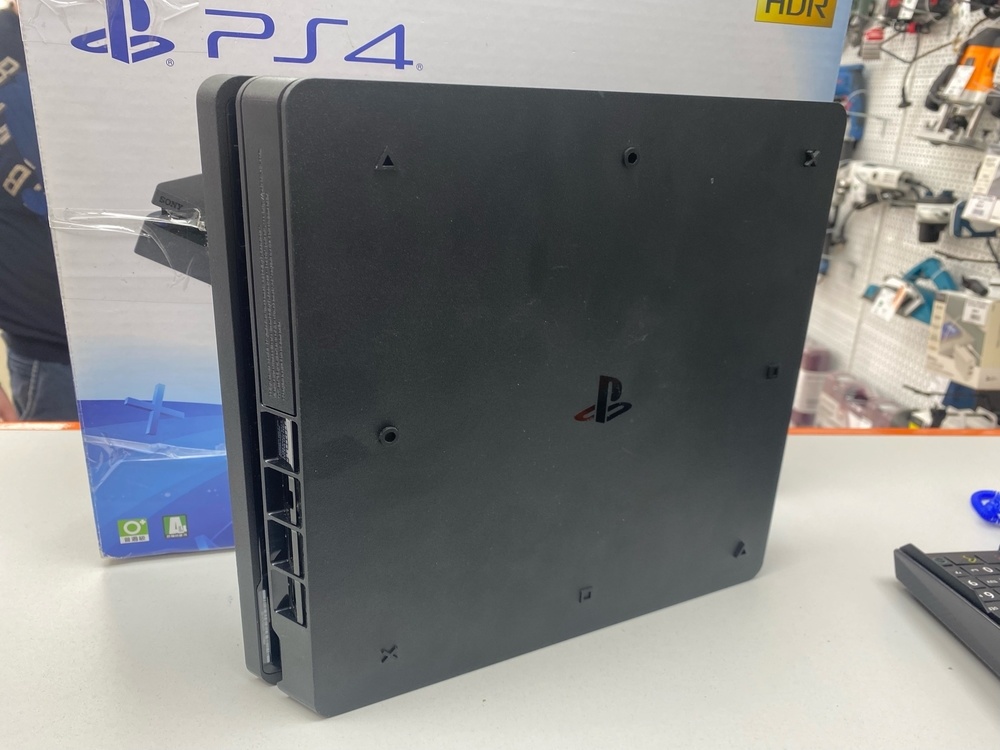 Игровая приставка PlayStation 4 Slim 1Tb