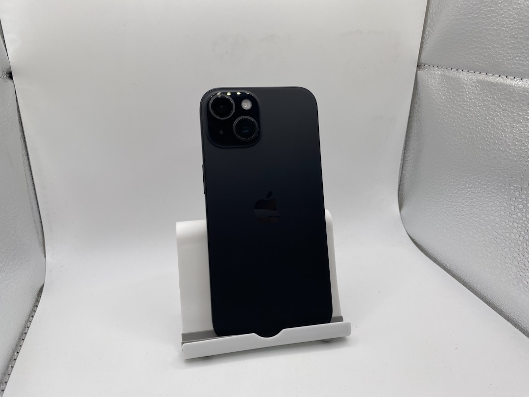 Смартфон Apple Iphone 15 128Gb