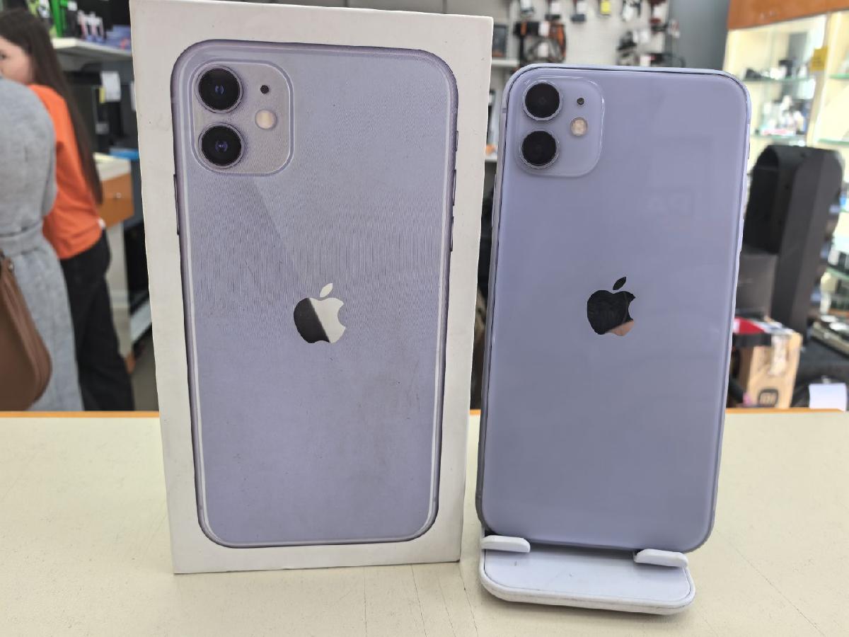 Смартфон Apple iPhone 11 64Gb