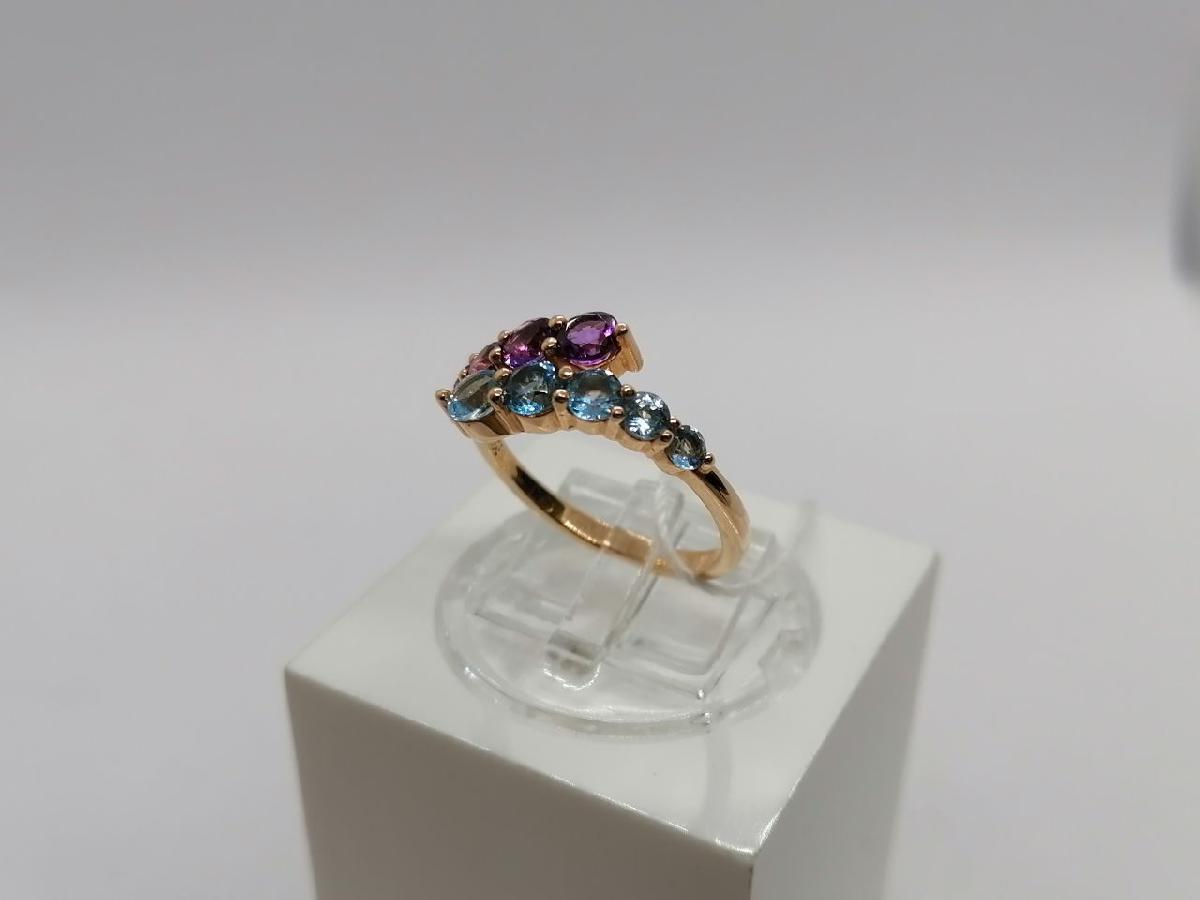 КОЛЬЦО С КАМНЯМИ (Au 585)