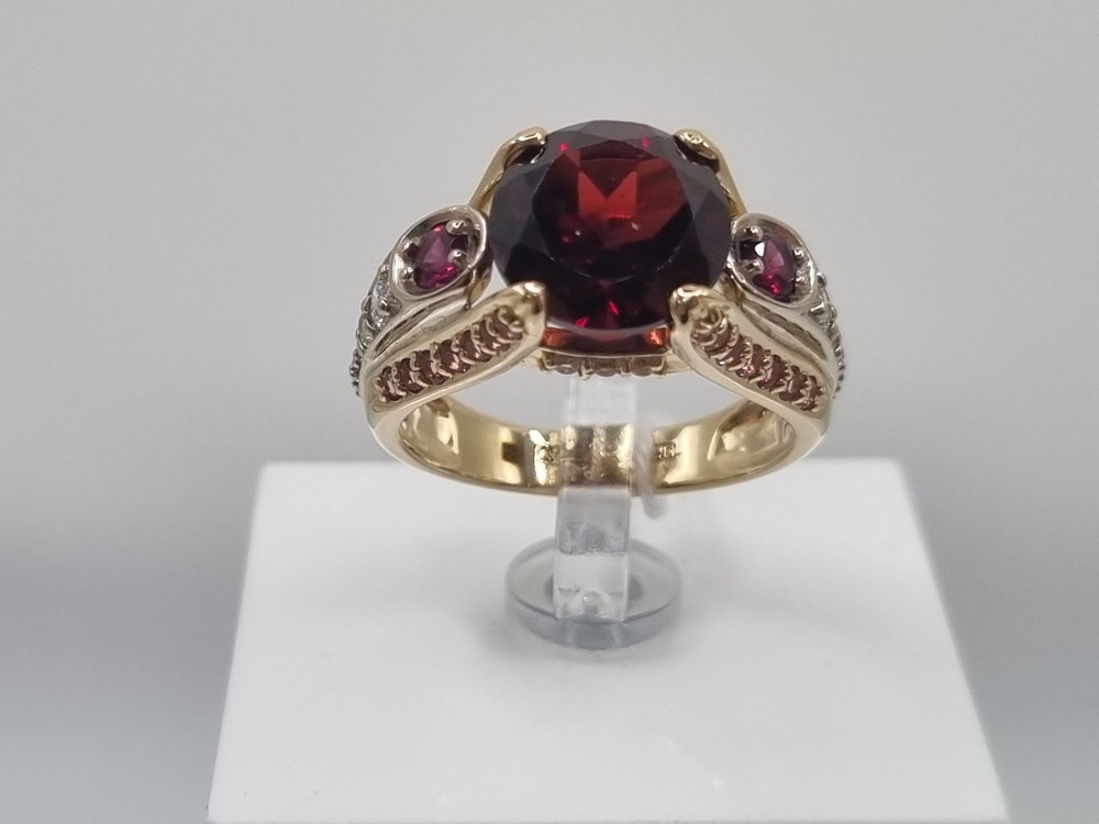 КОЛКМИ585 КОЛЬЦО С КАМНЯМИ (Au 585)