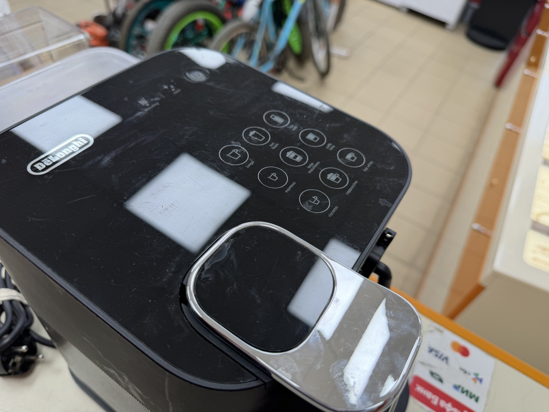 Кофемашина Delonghi EC650