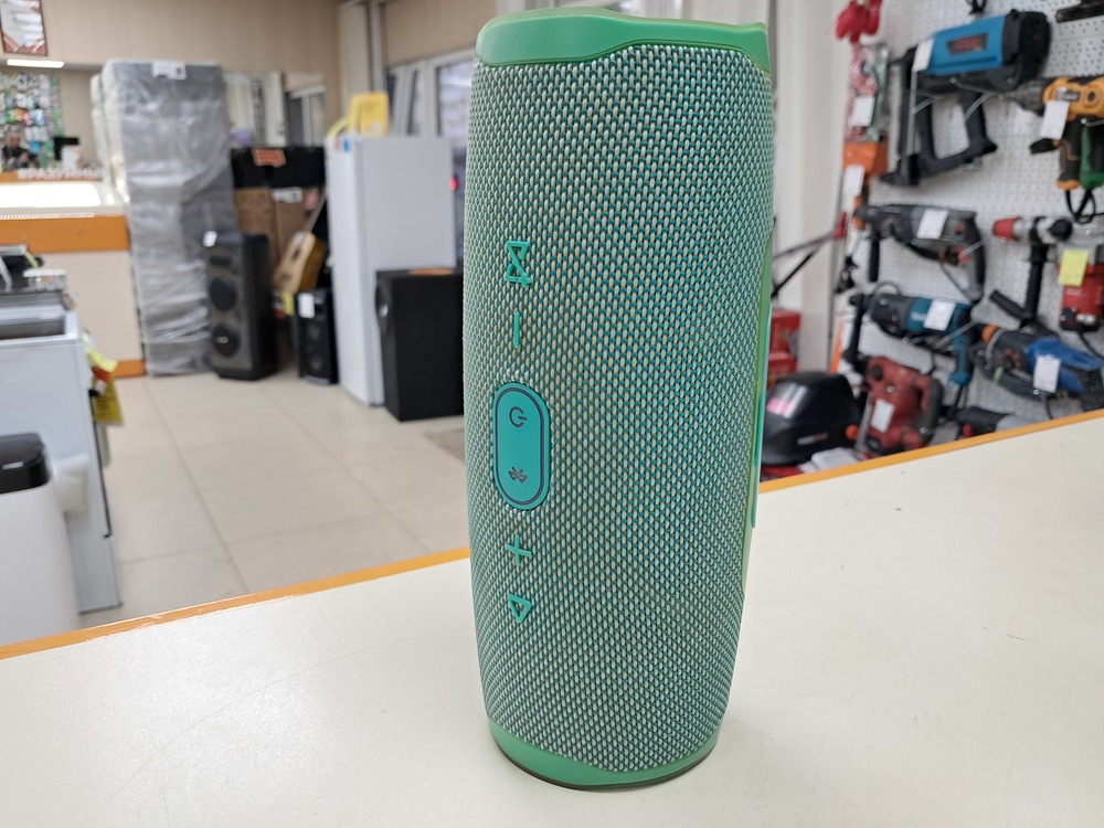 Портативная акустика JBL CHARGE 4