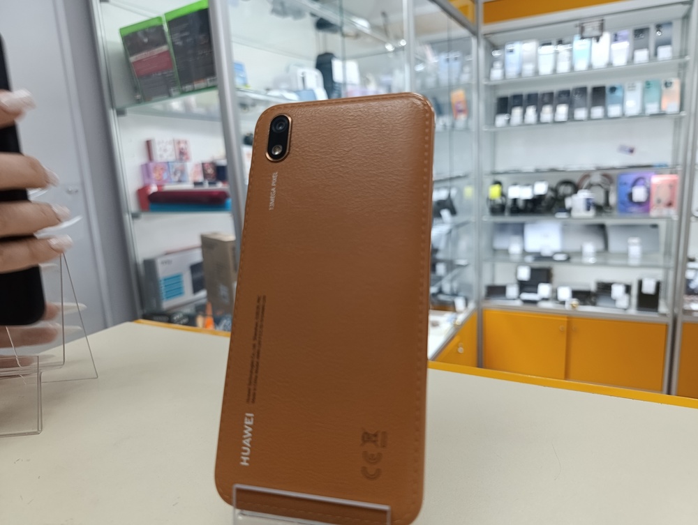 Смартфон Huawei Y5 (2019) 2/32