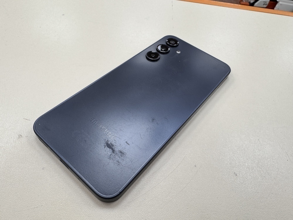 Смартфон Samsung Galaxy A16 4/128