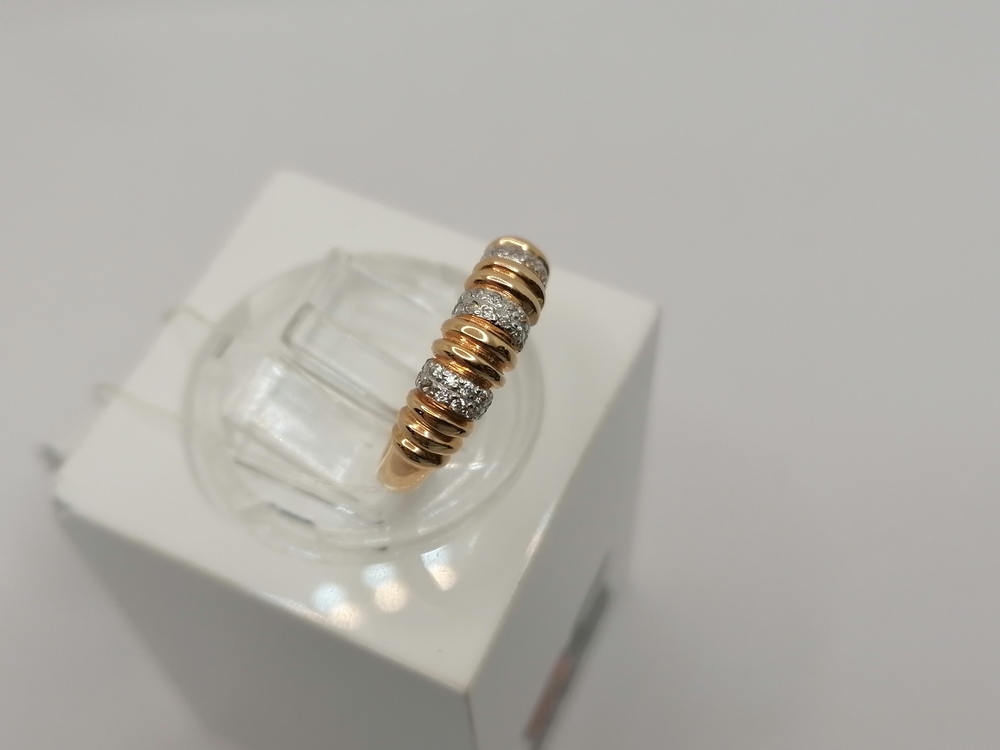 К5133 КОЛЬЦО С КАМНЯМИ (Au 585)