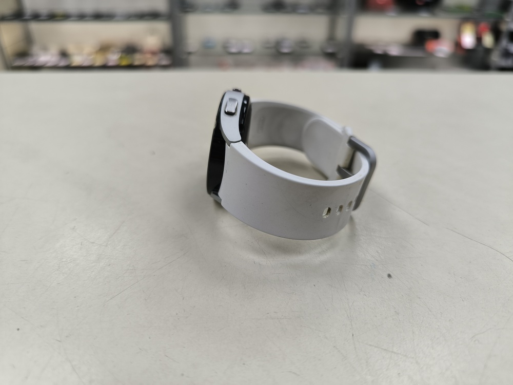 Смарт-часы Samsung Galaxy Watch 4 40mm