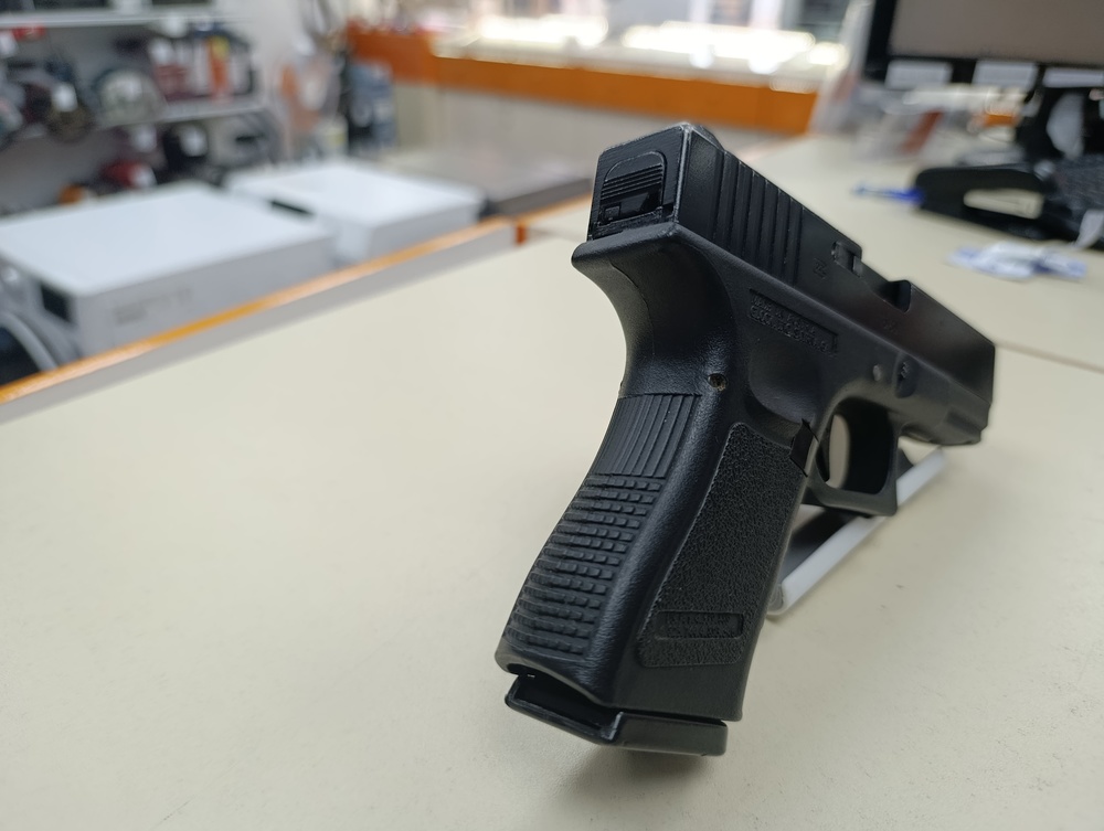 Пистолет пневматический Glock 19GEN4