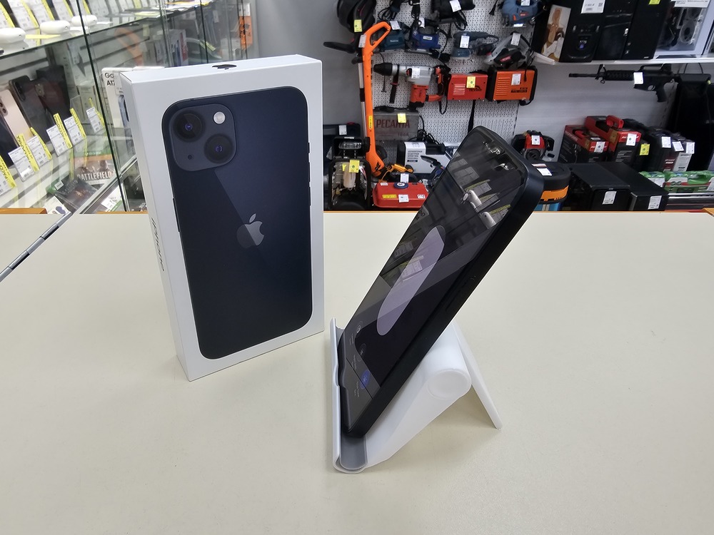 Смартфон Apple iPhone 13 128Gb