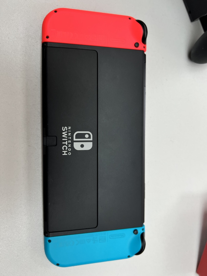 Игровая приставка Nintendo Switch Oled