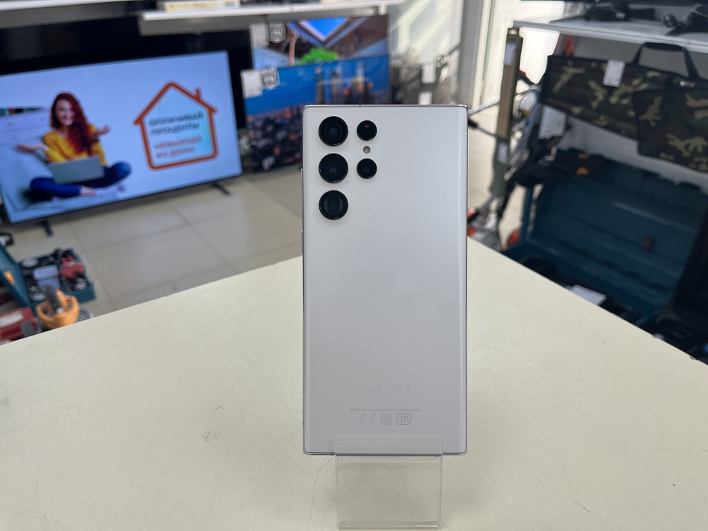 Смартфон Samsung Galaxy S22 Ultra 8/128