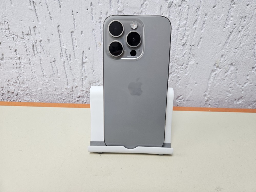 Смартфон Apple Iphone 15 Pro 128Gb