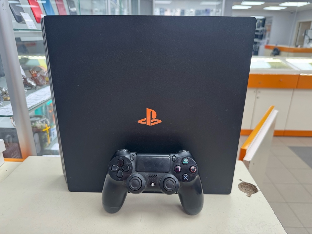 Игровая приставка PlayStation 4 Pro 1Tb