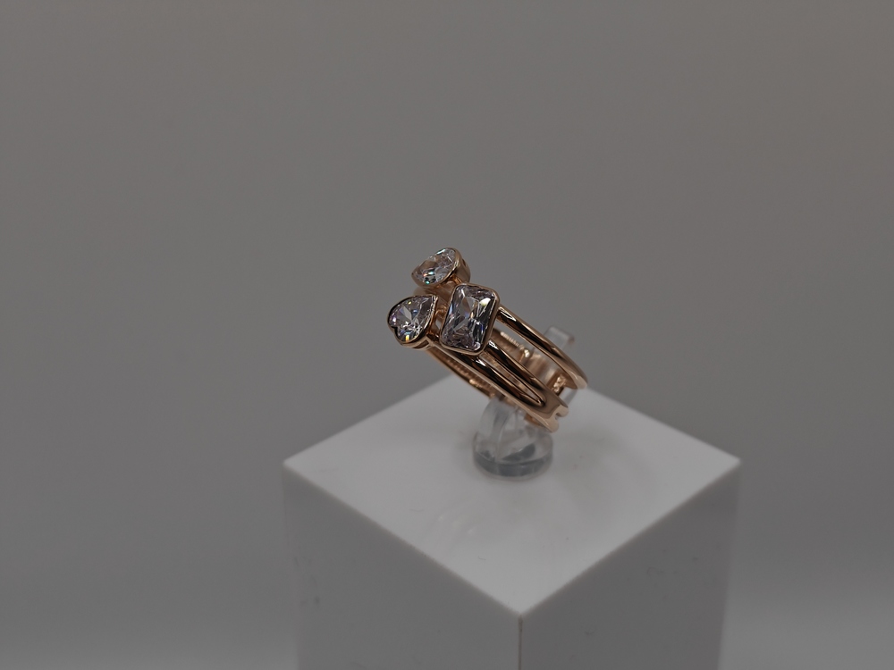 КОЛЬЦО С КАМНЯМИ (Au 585)