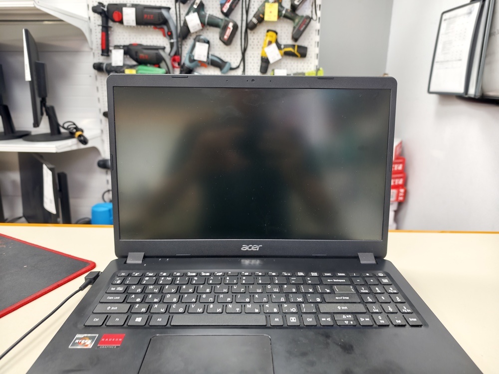 Ноутбук Acer; Ryzen 3 3200U, Radeon 540X Mobile, 6 Гб, 256 Гб, Нет